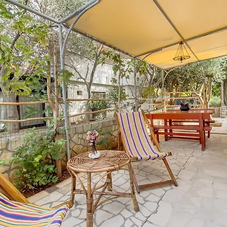 Franjo Apartment