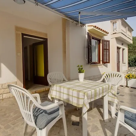 Apartment Franjo