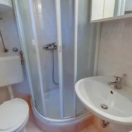 Franjo Apartment